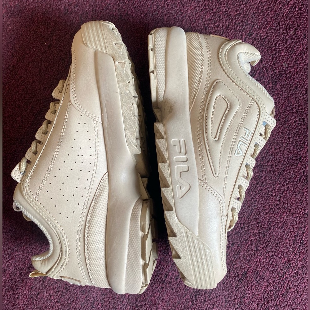FILA SNEAKERS - SIZE 6 1/2 WMN'S